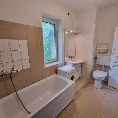 Frieden Apartment *